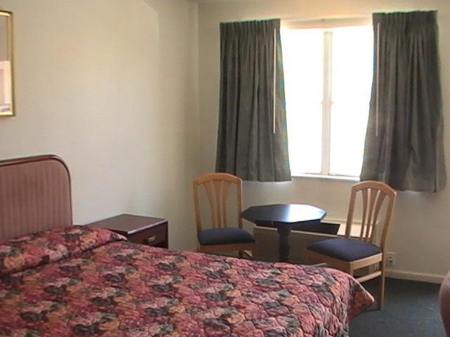 Hometown Inn Galion Pokoj fotografie